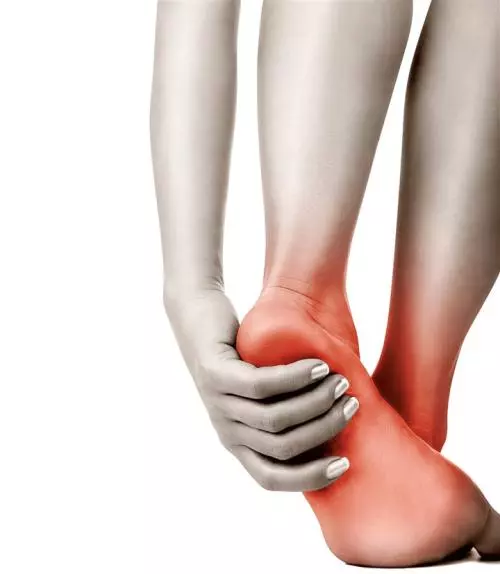 经常足底板筋痛有哪些原因
